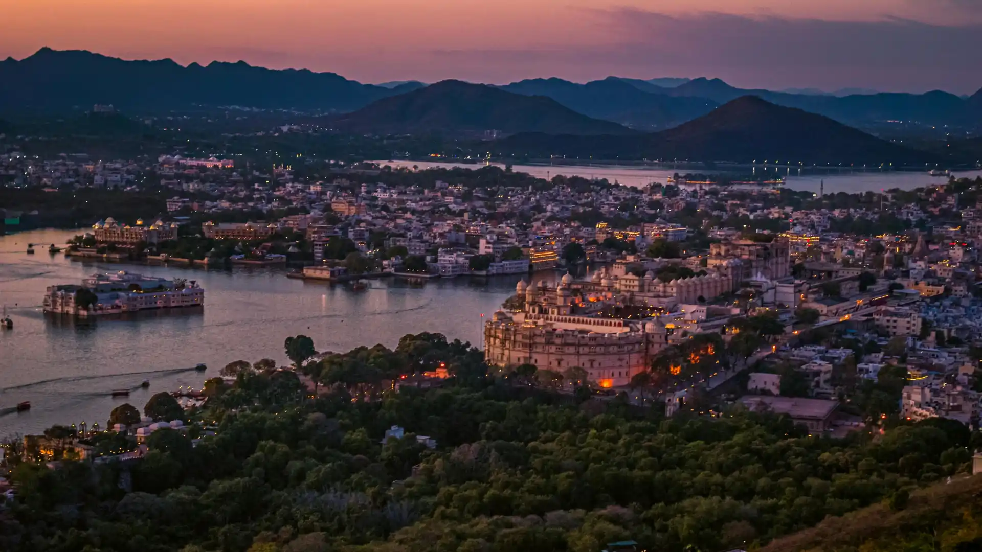 How Many Days Are Enough for Udaipur? 